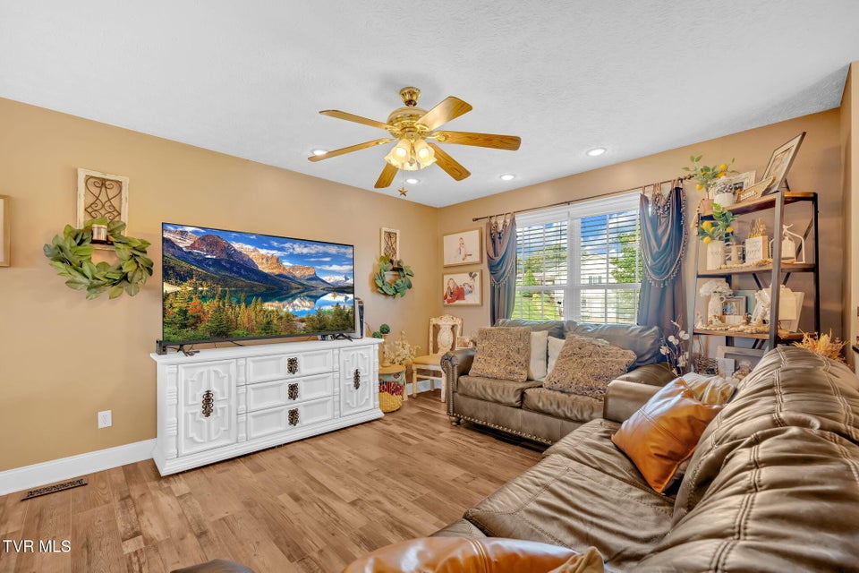 Photo #11: 61 Ridges Drive