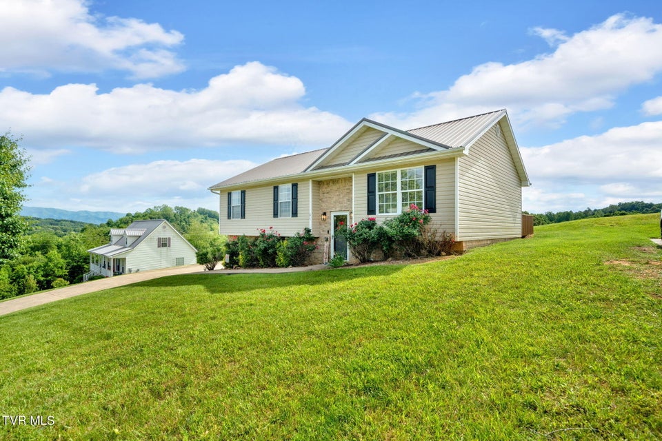 Photo #2: 61 Ridges Drive