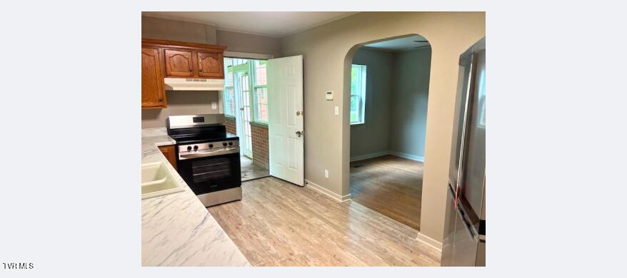Photo #13: 804 Maple Street