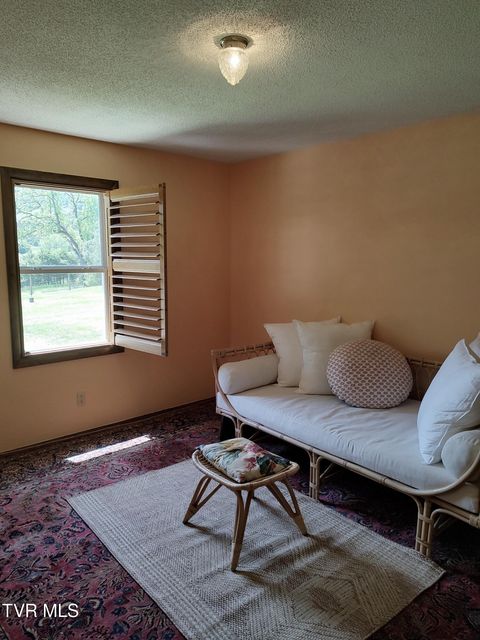 Photo #33: 3742 Beech Grove Road