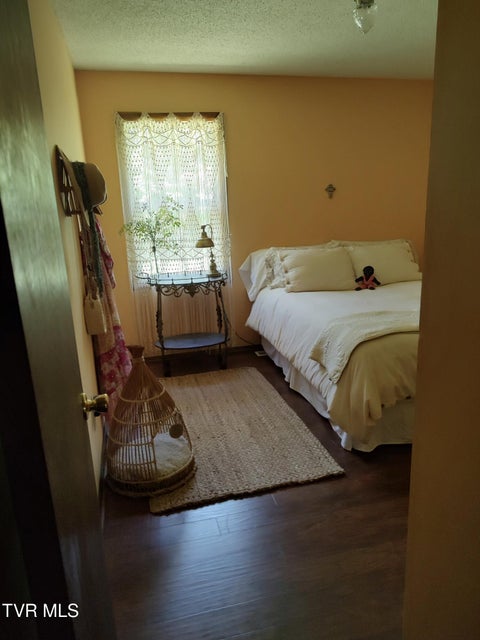 Photo #38: 3742 Beech Grove Road