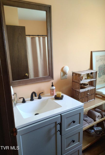 Photo #46: 3742 Beech Grove Road