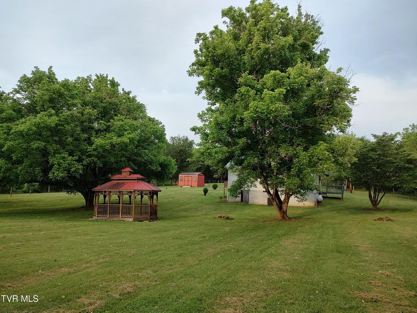 Photo #55: 3742 Beech Grove Road