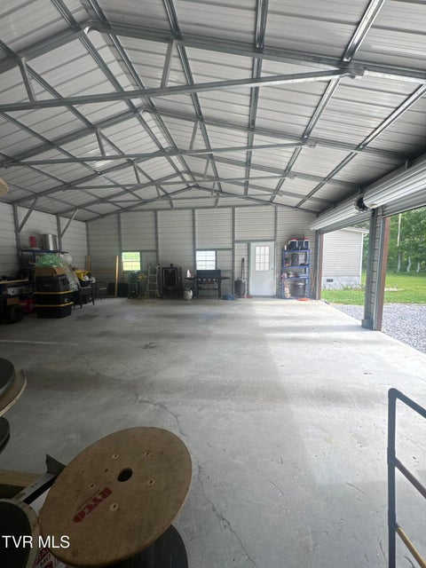 Photo #45: 100 Colyer Road