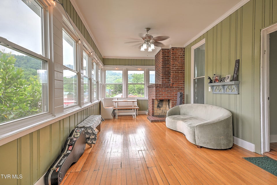 Photo #6: 316 Jackson Street