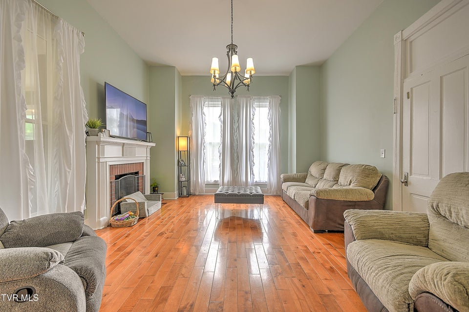 Photo #12: 316 Jackson Street
