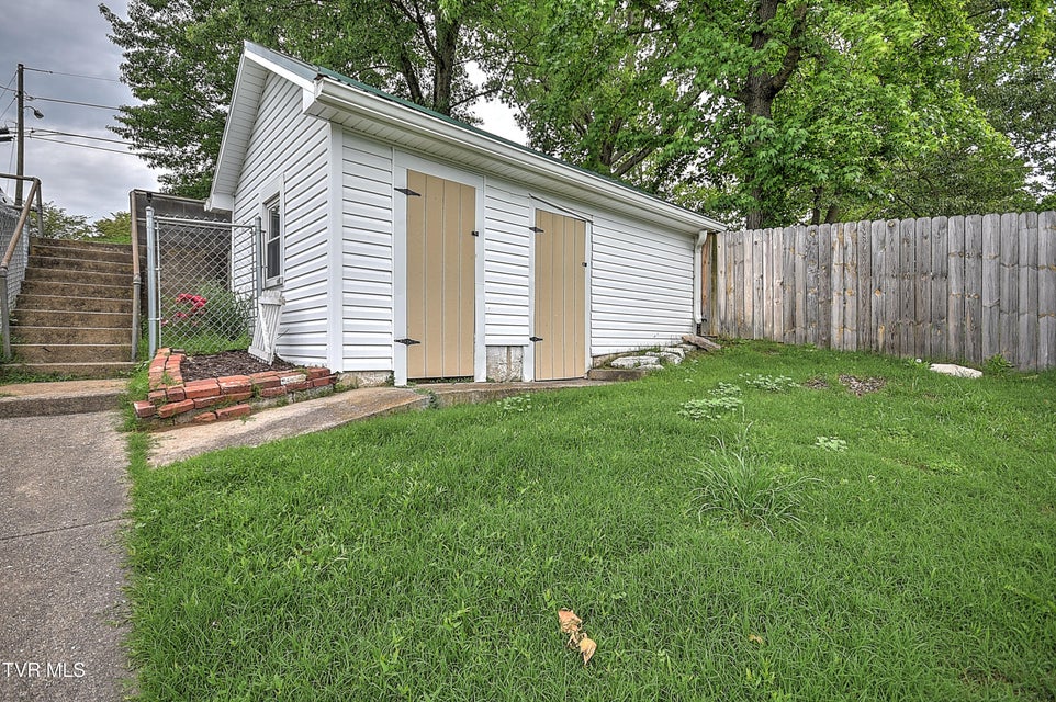 Photo #64: 316 Jackson Street