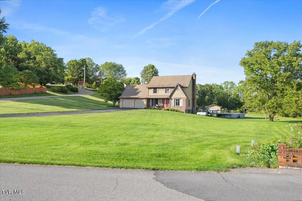 Photo #7: 124 Highland Hills Drive