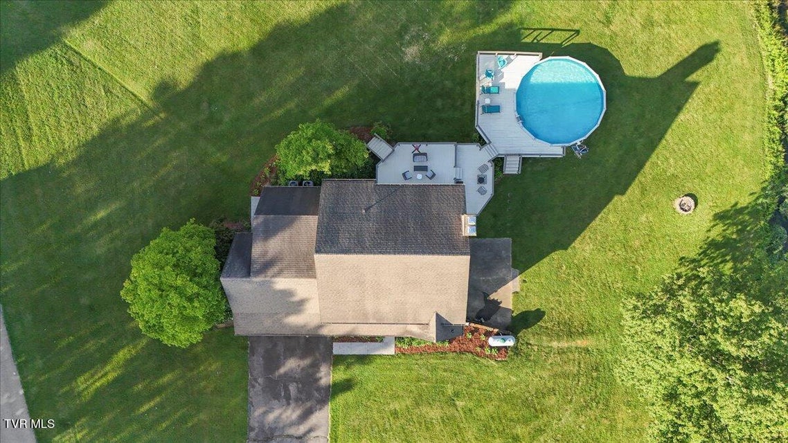 Photo #9: 124 Highland Hills Drive