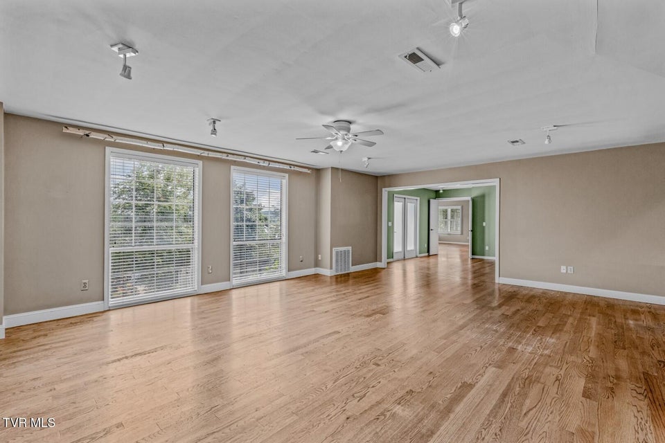 Photo #15: 1121 Settlers Ln