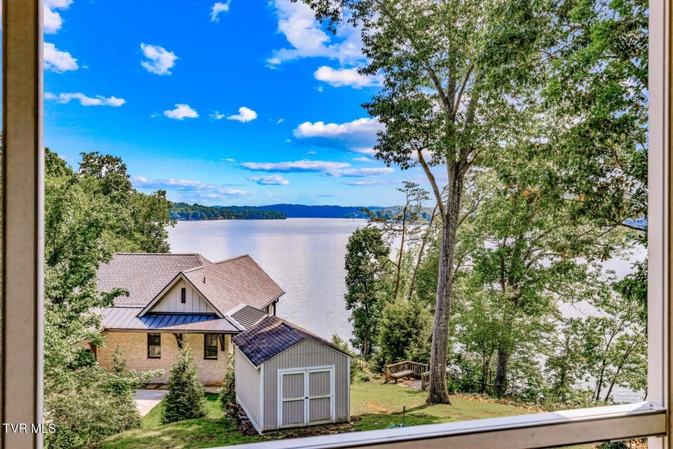 Photo #33: 1121 Settlers Ln