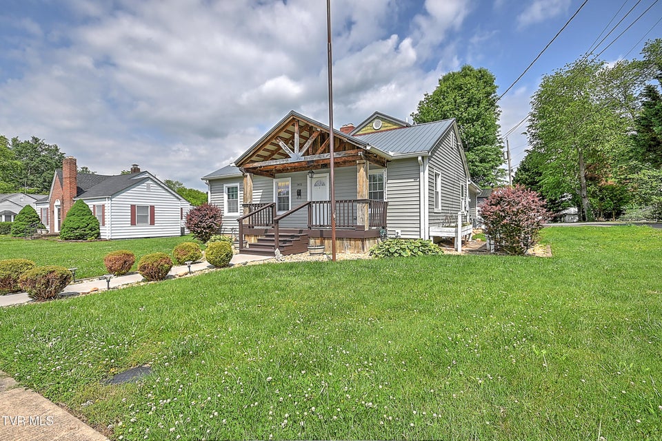 Photo #3: 1401 Burgie Street