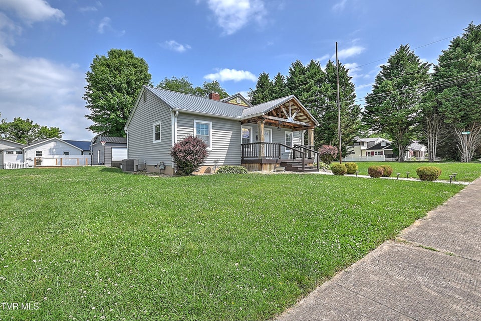 Photo #4: 1401 Burgie Street