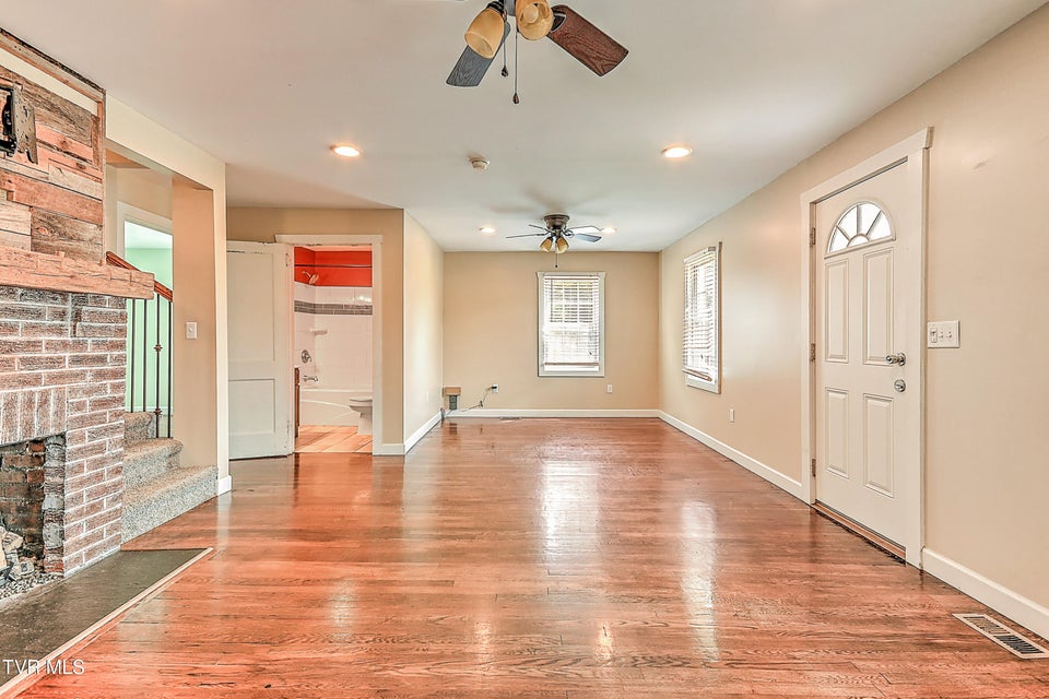 Photo #7: 1401 Burgie Street