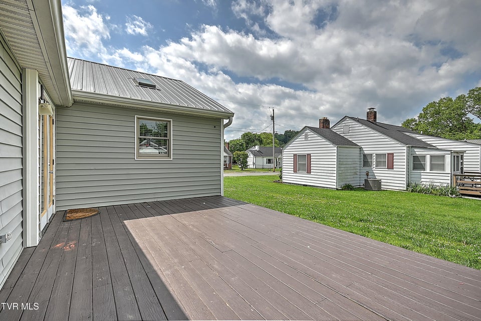 Photo #42: 1401 Burgie Street