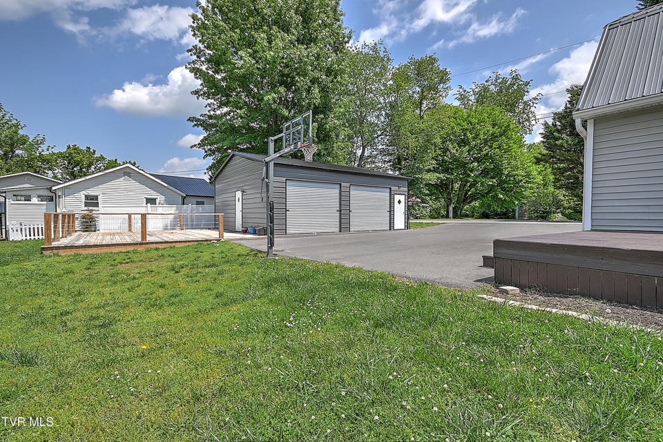 Photo #47: 1401 Burgie Street