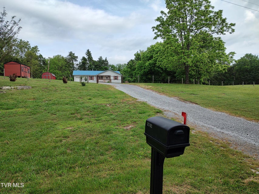 Photo #4: 3742 Beech Grove Road