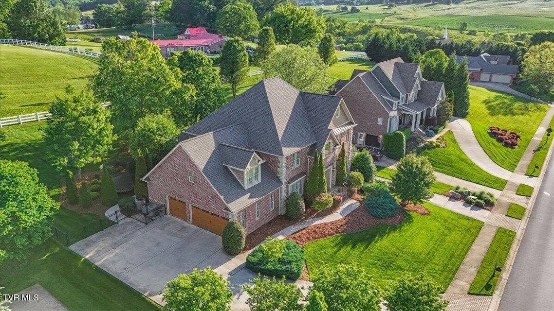 Photo #3: 114 Highland Gate Drive