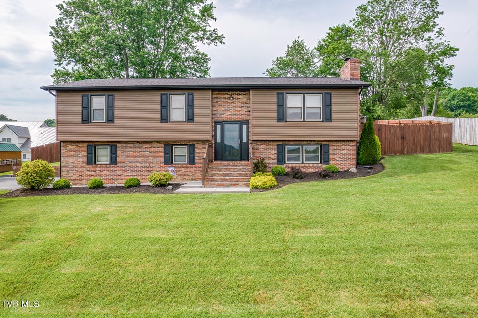 Photo #2: 115 Dover Lane