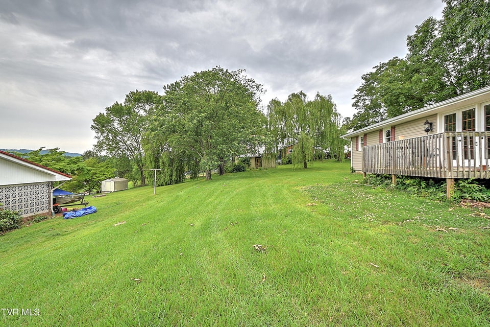 Photo #11: 464 Devault Street