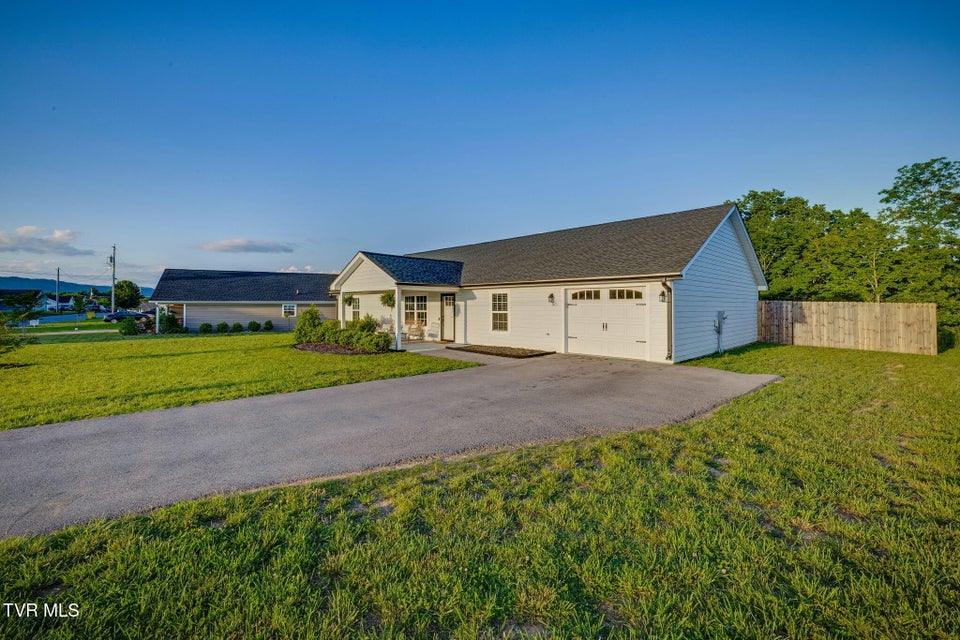 Photo #3: 165 Marilee Way