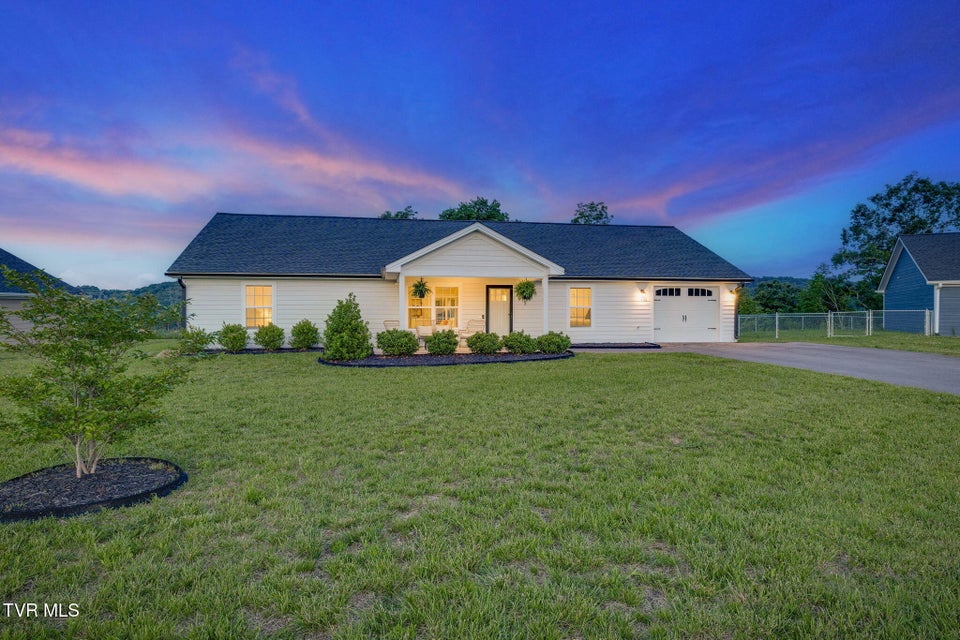 Photo #34: 165 Marilee Way