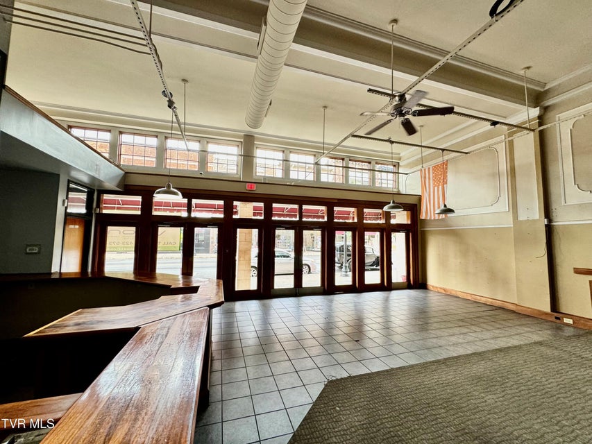 Photo #4: 628 State Street