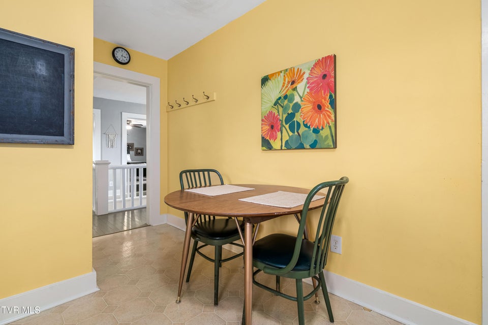 Photo #81: 2107 Bartlett Street