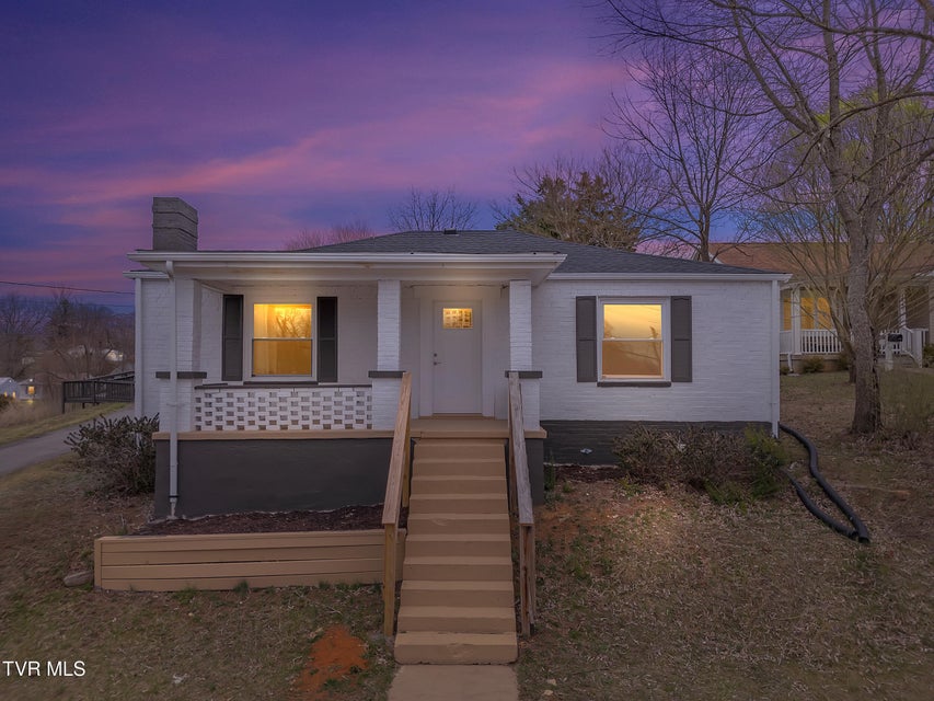 Photo #2: 1241 Virginia Avenue
