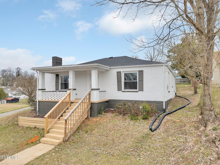 Photo #5: 1241 Virginia Avenue