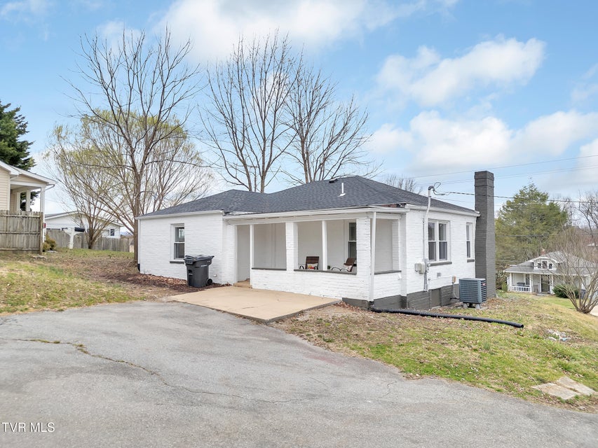 Photo #7: 1241 Virginia Avenue