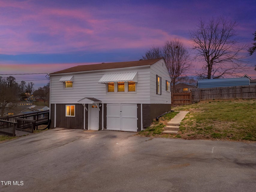 Photo #30: 1241 Virginia Avenue