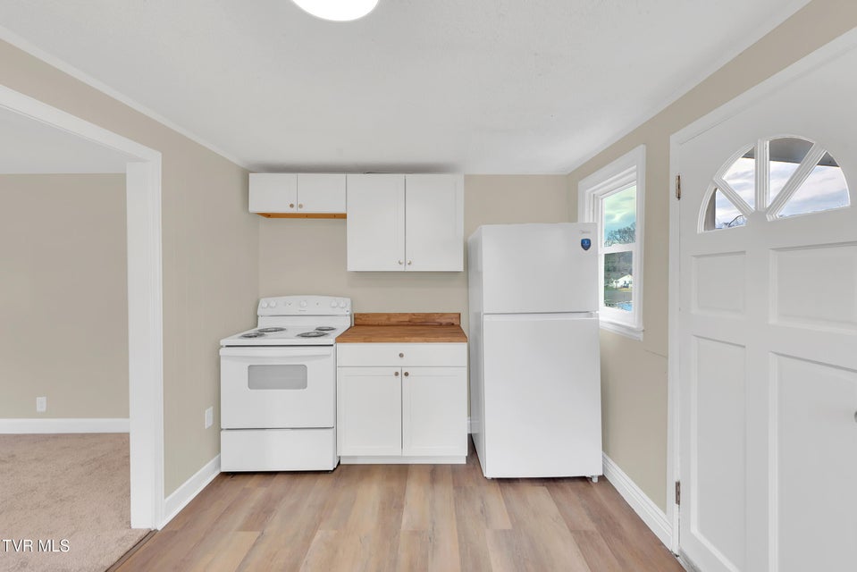 Photo #36: 1241 Virginia Avenue