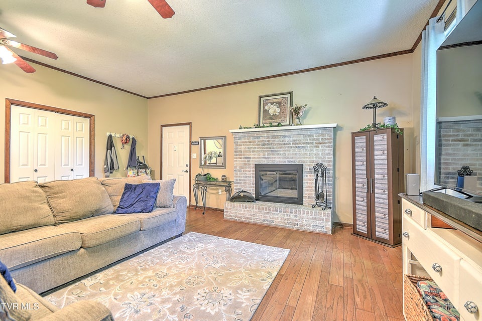Photo #5: 271 Whispering Woods Drive