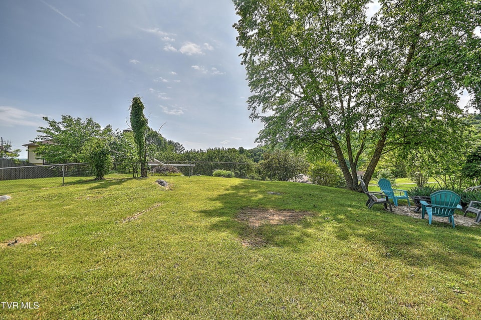 Photo #17: 271 Whispering Woods Drive