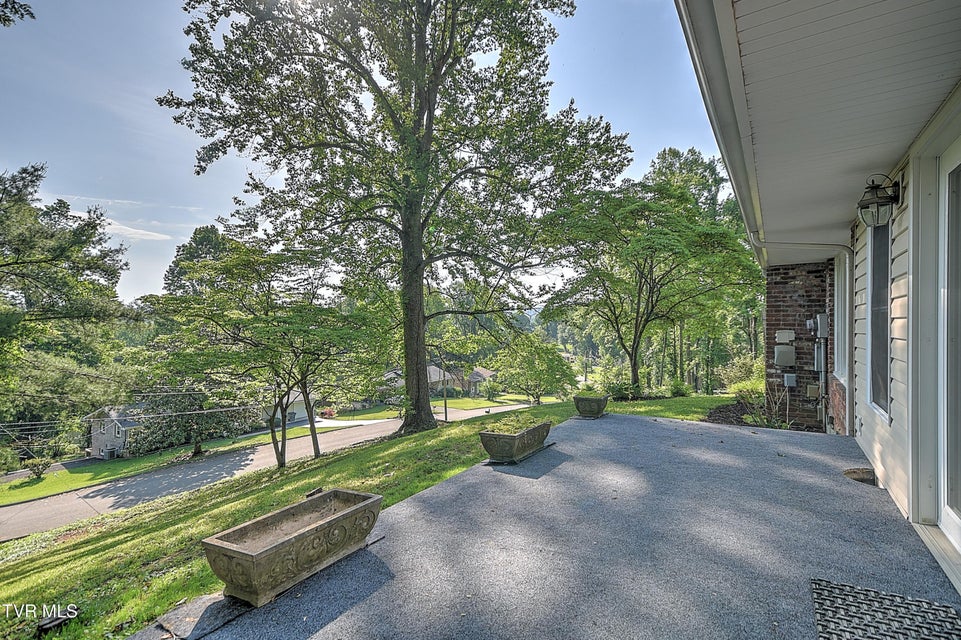Photo #5: 121 Hermitage Drive