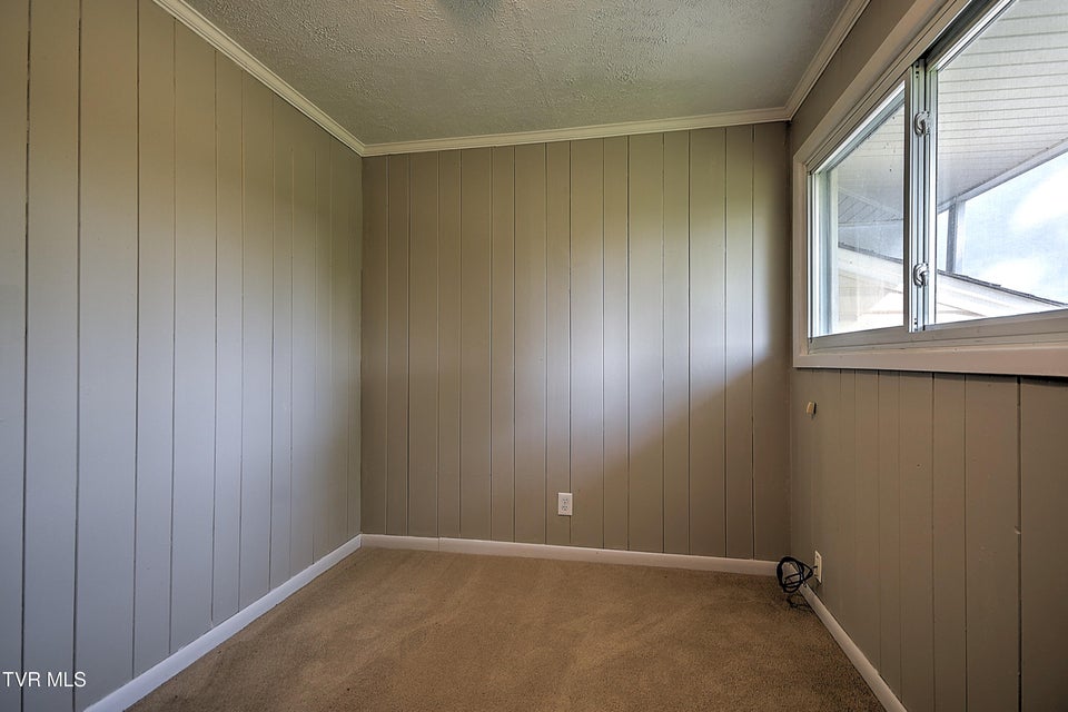Photo #32: 121 Hermitage Drive