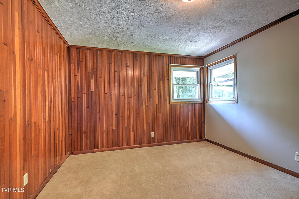 Photo #37: 121 Hermitage Drive