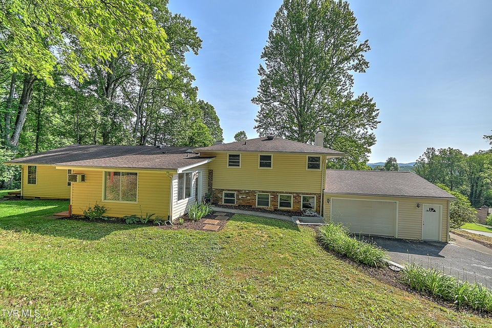 Photo #55: 121 Hermitage Drive