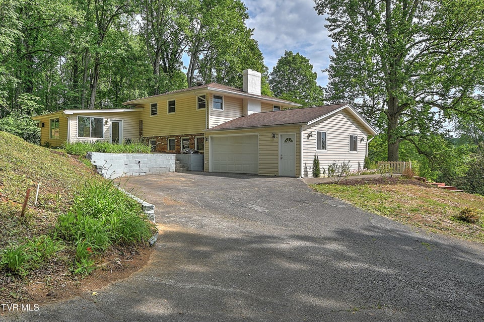 Photo #61: 121 Hermitage Drive