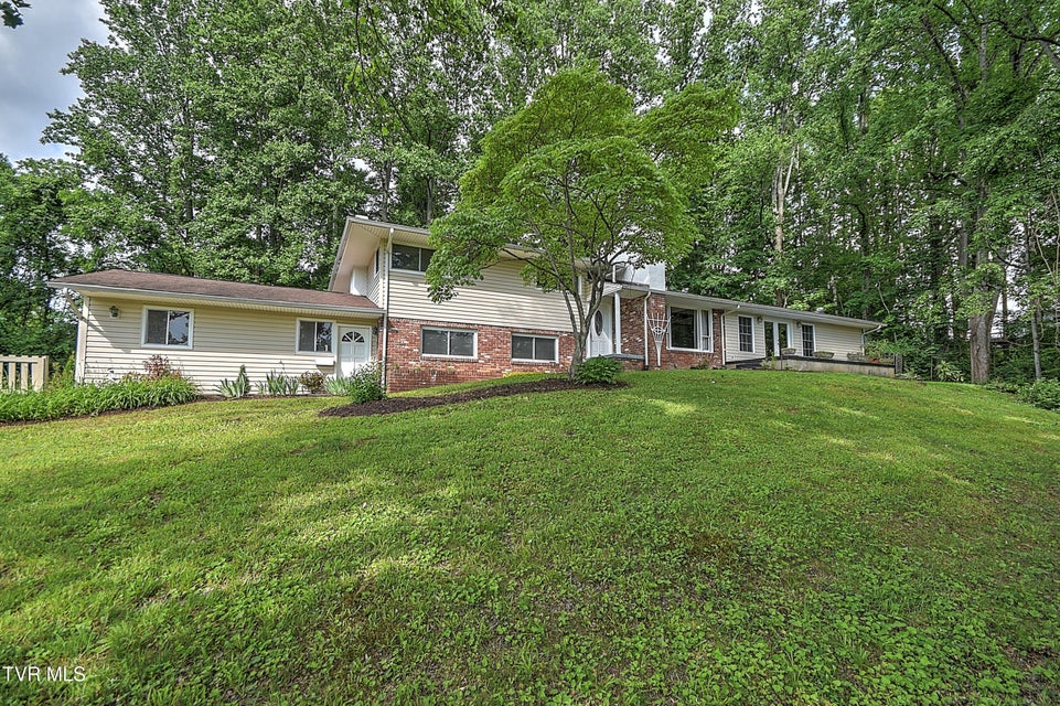 Photo #62: 121 Hermitage Drive