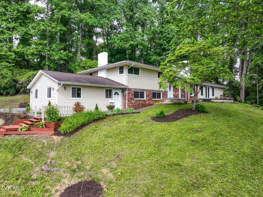Photo #63: 121 Hermitage Drive