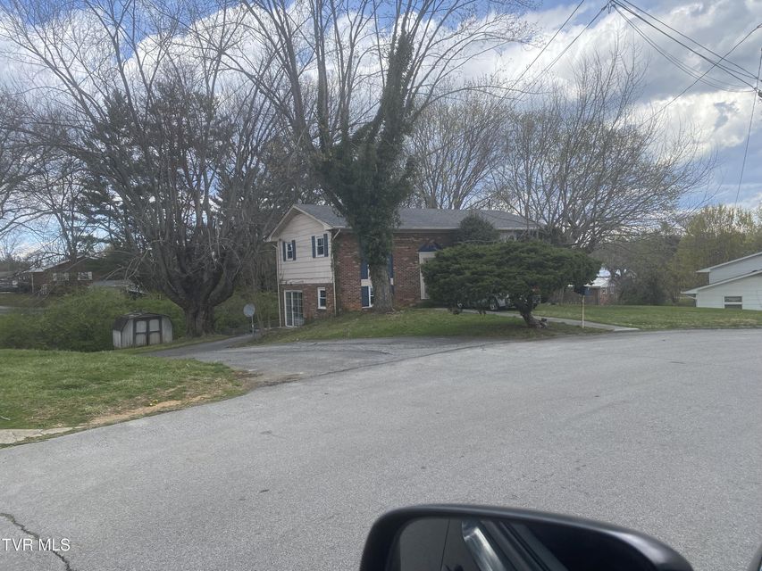 Photo #2: 302 Hermitage Drive