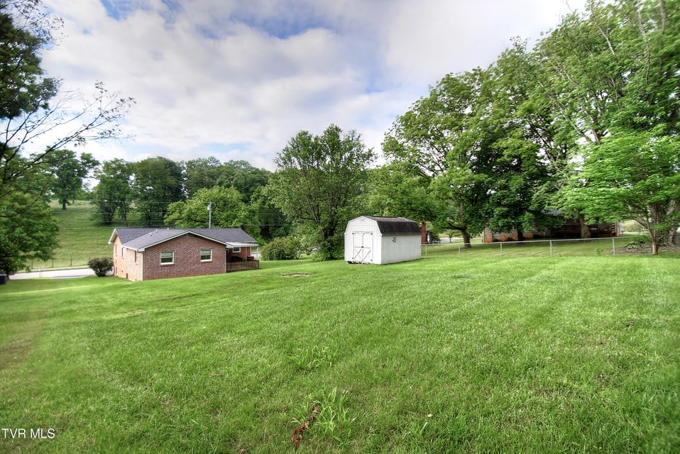 Photo #33: 320 Swanee Drive