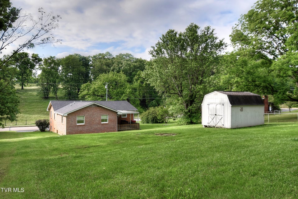 Photo #34: 320 Swanee Drive