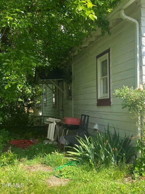 Photo #9: 4228 Sullivan Gardens Drive