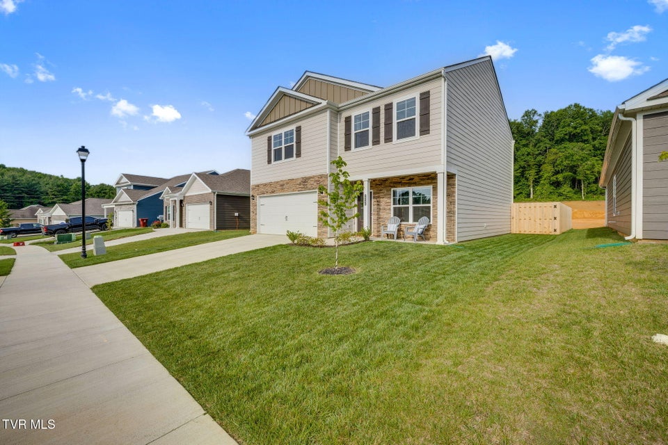 Photo #2: 2340 Hamshire Street