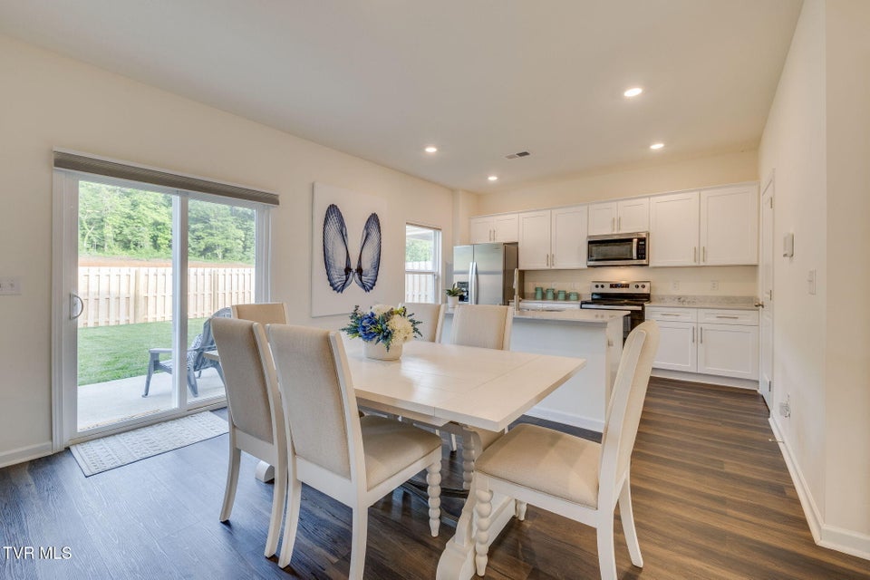 Photo #12: 2340 Hamshire Street