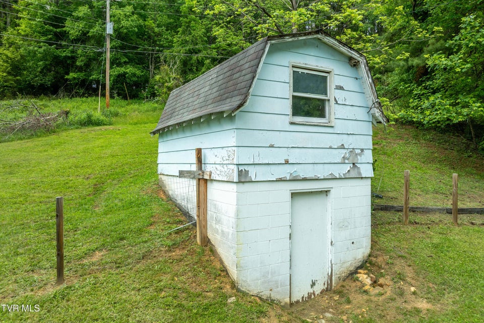 Photo #13: 481 Fox Hollow Hollow