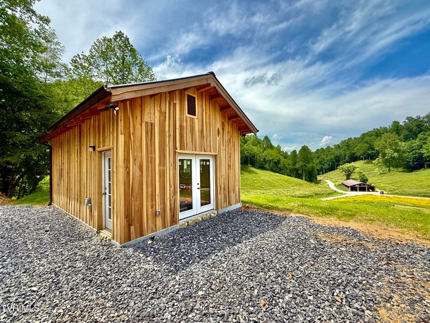 Photo #18: 538 Punkton Road